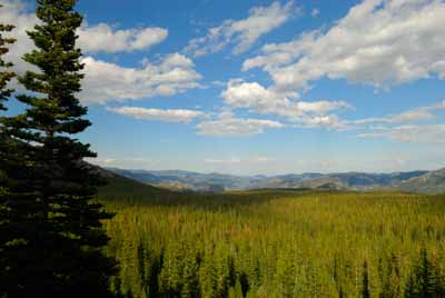 The Rocky Mountains in the Colorado state, United States. Photographs by Amar Guillen.